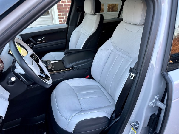 Used-2023-Land-Rover-Range-Rover-Sport-P400-Dynamic-SE