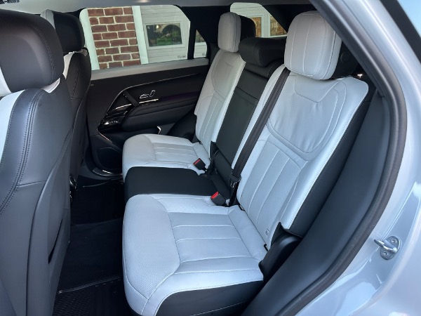 Used-2023-Land-Rover-Range-Rover-Sport-P400-Dynamic-SE