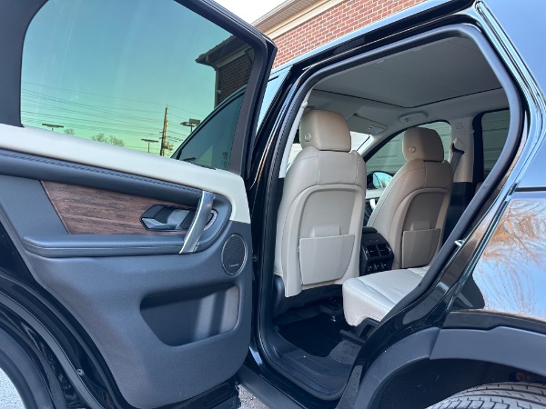 Used-2020-Land-Rover-Discovery-Sport-P250-SE