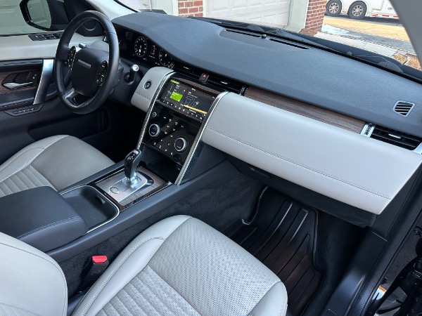 Used-2020-Land-Rover-Discovery-Sport-P250-SE