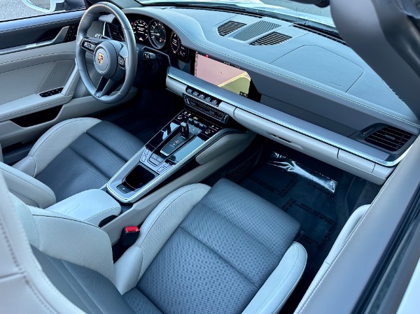 Used-2021-Porsche-911-Carrera