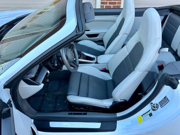 Used-2021-Porsche-911-Carrera
