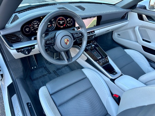 Used-2021-Porsche-911-Carrera
