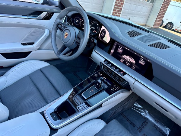 Used-2021-Porsche-911-Carrera