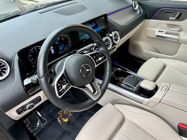 Used-2022-Mercedes-Benz-GLA-GLA-250-4MATIC