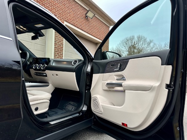 Used-2022-Mercedes-Benz-GLA-GLA-250-4MATIC