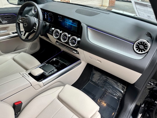 Used-2022-Mercedes-Benz-GLA-GLA-250-4MATIC