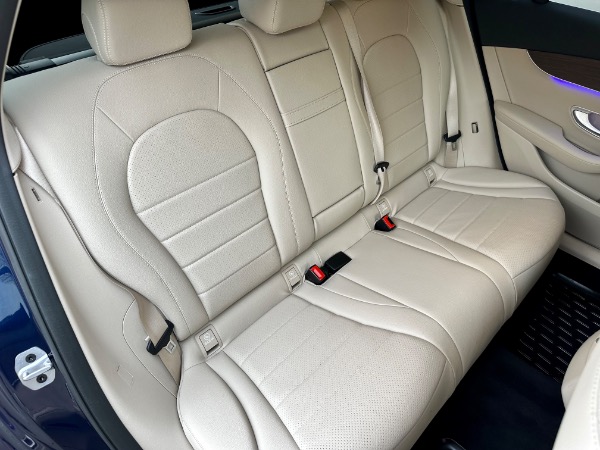 Used-2022-Mercedes-Benz-GLC-GLC-300-4MATIC