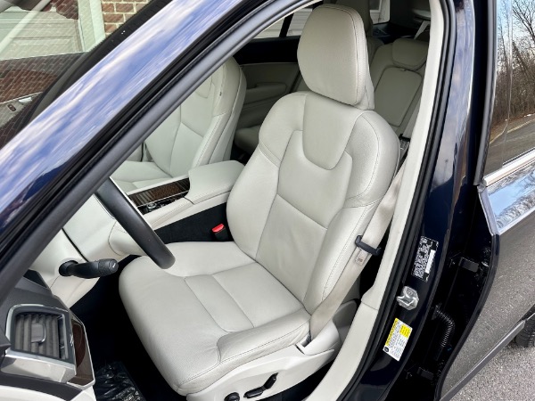 Used-2019-Volvo-XC90-T5-Momentum