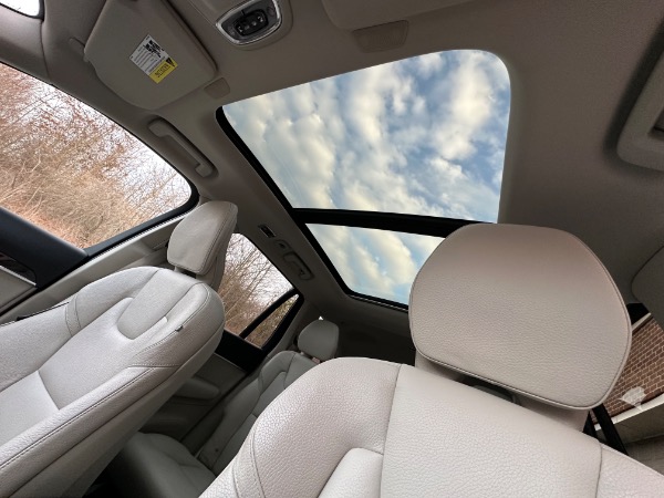 Used-2019-Volvo-XC90-T5-Momentum