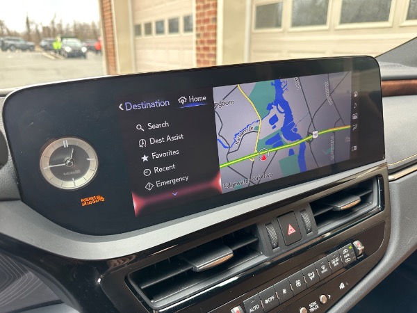 Used-2022-Lexus-ES-350-Premium
