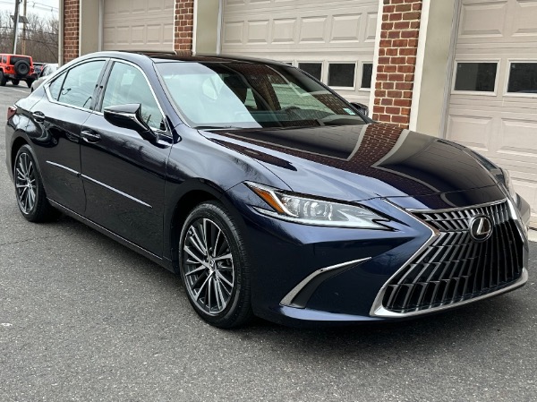 Used-2022-Lexus-ES-350-Premium