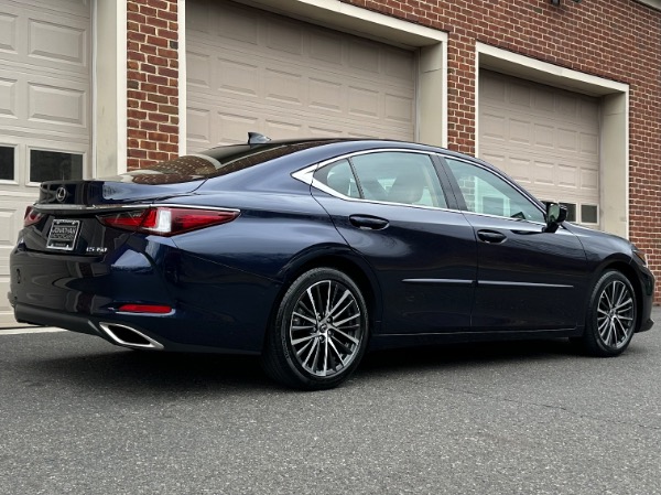 Used-2022-Lexus-ES-350-Premium