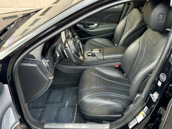 Used-2019-Mercedes-Benz-S-Class-S-560-4MATIC