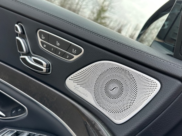 Used-2019-Mercedes-Benz-S-Class-S-560-4MATIC
