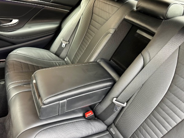 Used-2019-Mercedes-Benz-S-Class-S-560-4MATIC