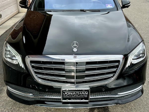 Used-2019-Mercedes-Benz-S-Class-S-560-4MATIC