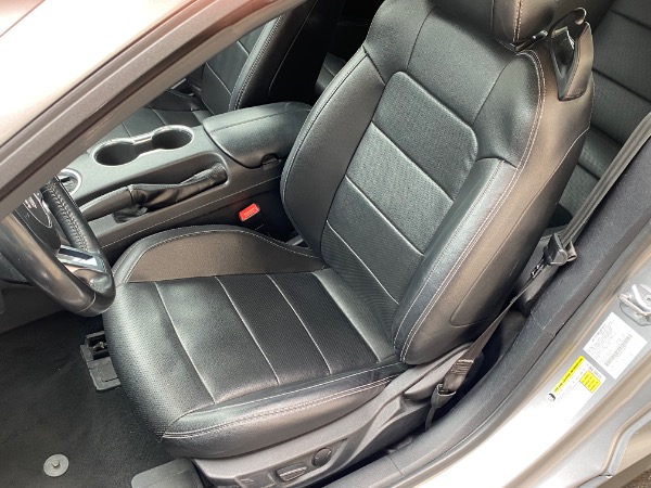 Used-2022-Ford-Mustang-EcoBoost-Premium-Convertible
