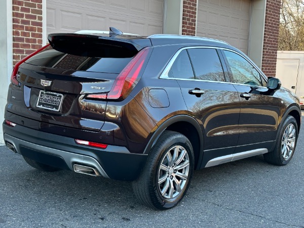Used-2021-Cadillac-XT4-Premium-Luxury