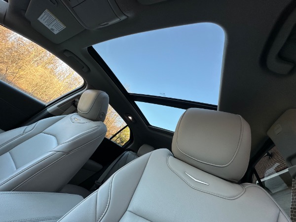 Used-2021-Cadillac-XT4-Premium-Luxury