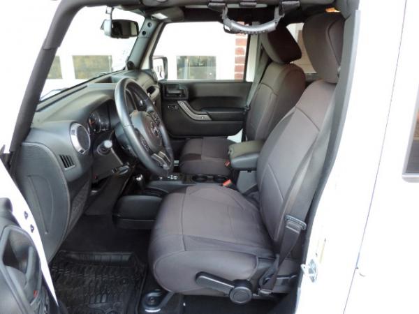 Used-2014-Jeep-Wrangler-Unlimited-Sport-4WD