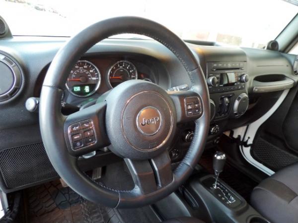 Used-2014-Jeep-Wrangler-Unlimited-Sport-4WD