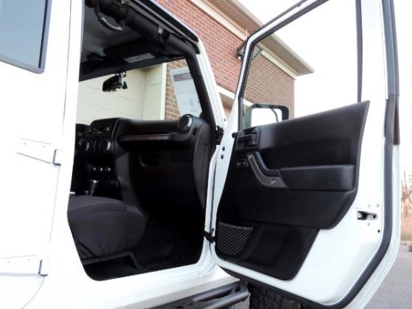 Used-2014-Jeep-Wrangler-Unlimited-Sport-4WD