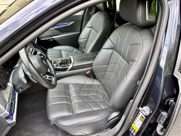 Used-2024-BMW-7-Series-740i-xDrive