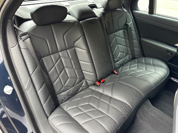 Used-2024-BMW-7-Series-740i-xDrive