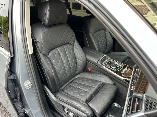 Used-2025-BMW-X7-xDrive40i
