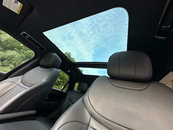 Used-2024-Land-Rover-Range-Rover-Sport-P400-Dynamic-SE