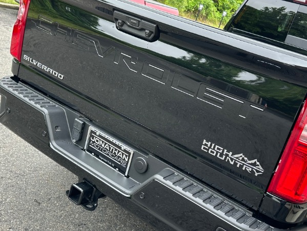 Used-2024-Chevrolet-Silverado-3500HD-High-Country