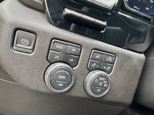 Used-2024-Chevrolet-Silverado-3500HD-High-Country
