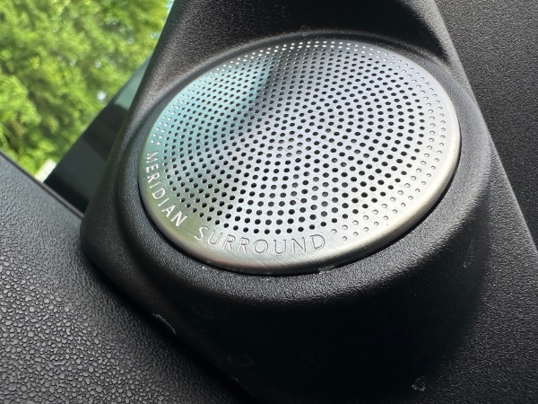 Used-2024-Land-Rover-Range-Rover-Evoque-P250-Dynamic-SE
