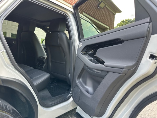 Used-2024-Land-Rover-Range-Rover-Evoque-P250-Dynamic-SE