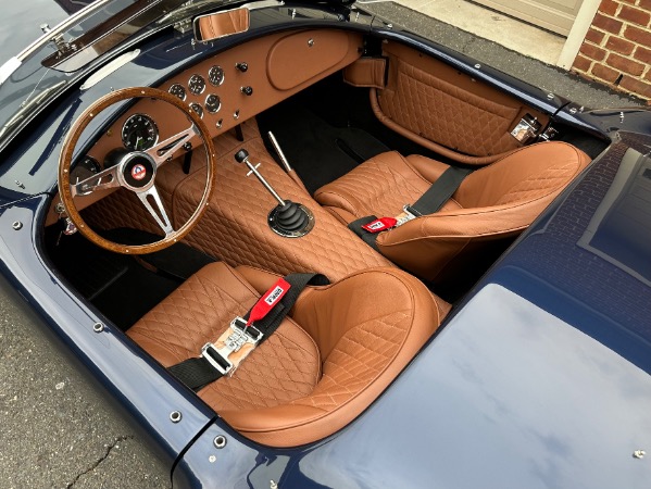 New-1965-Superformance-Roadster-MKIII