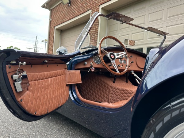New-1965-Superformance-Roadster-MKIII