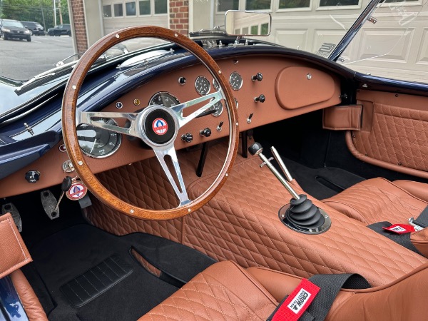 New-1965-Superformance-Roadster-MKIII