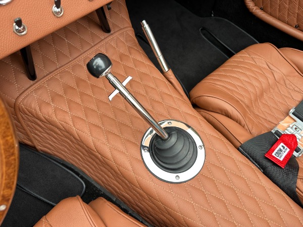New-1965-Superformance-Roadster-MKIII