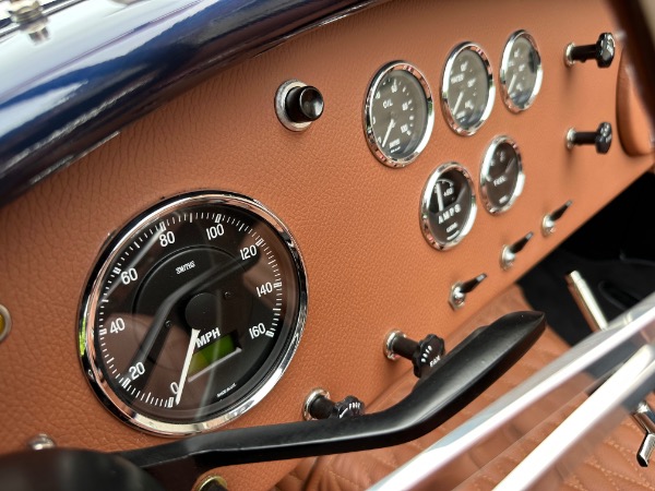 New-1965-Superformance-Roadster-MKIII
