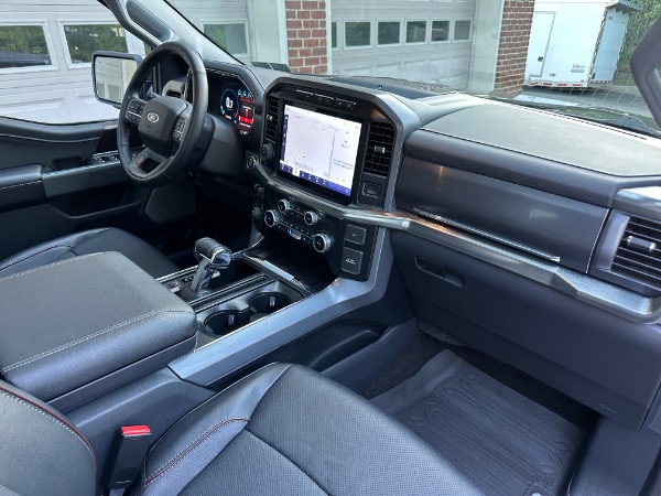 Used-2022-Ford-F-150-Lariat