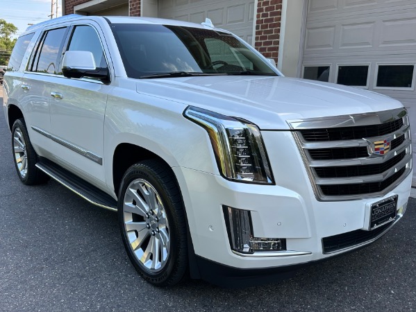 Used-2018-Cadillac-Escalade-Luxury