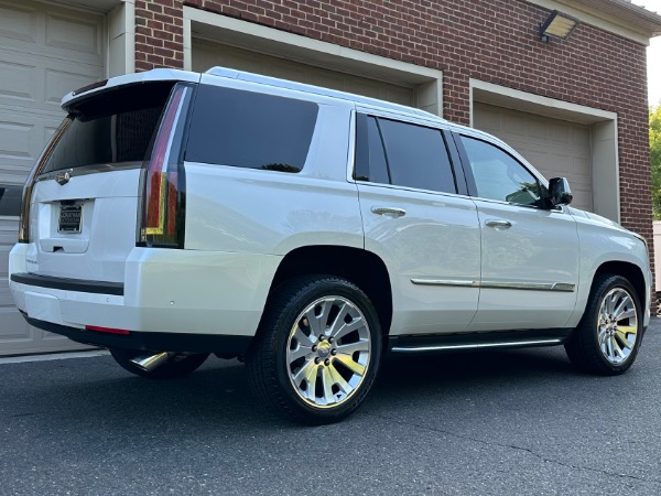 Used-2018-Cadillac-Escalade-Luxury