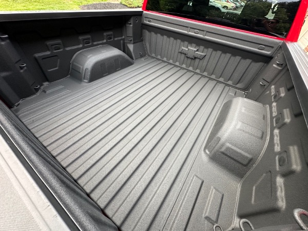 Used-2022-Chevrolet-Silverado-1500-RST