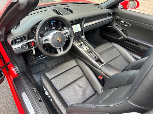 Used-2016-Porsche-911-Targa-4
