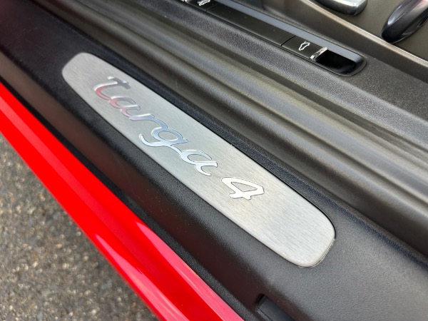 Used-2016-Porsche-911-Targa-4