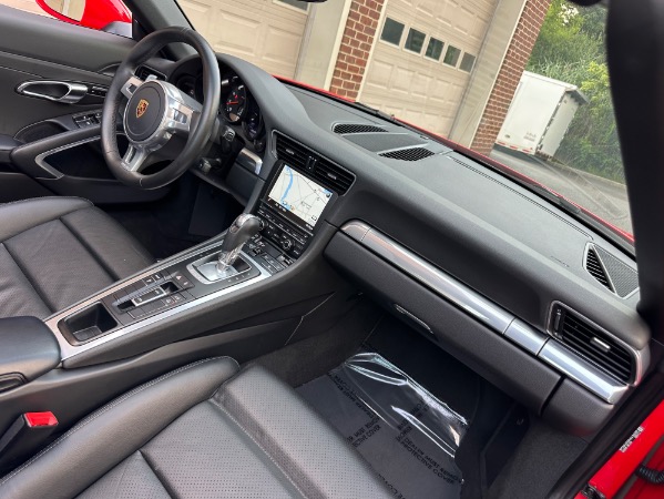 Used-2016-Porsche-911-Targa-4