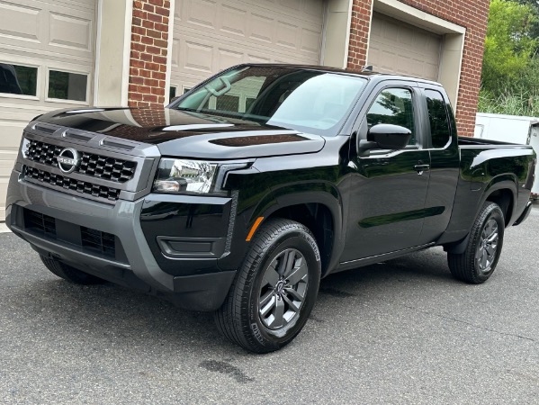 Used-2025-Nissan-Frontier-SV