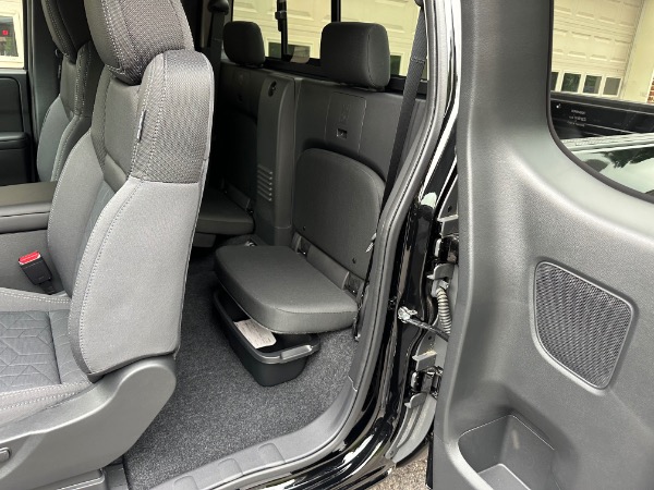 Used-2025-Nissan-Frontier-SV