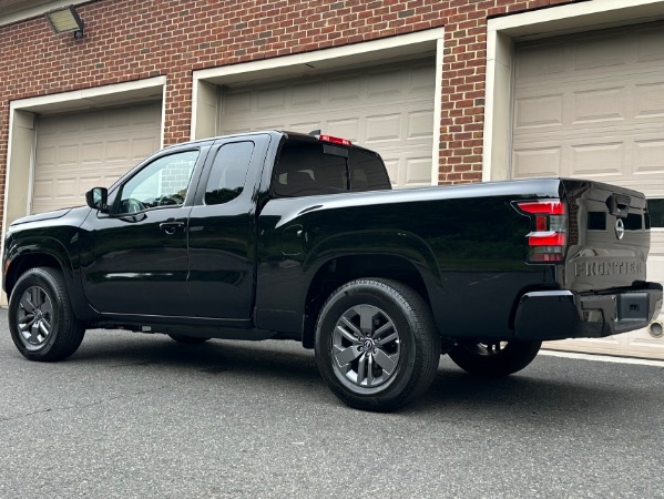 Used-2025-Nissan-Frontier-SV